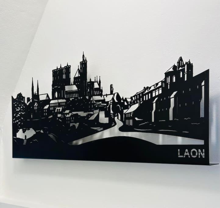 Maison Des Chenizelles Laon Esterno foto